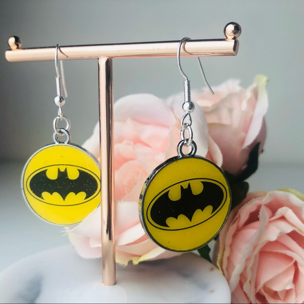 Cute little Batman Light weight Hand made earrings - Picture 2 of 2